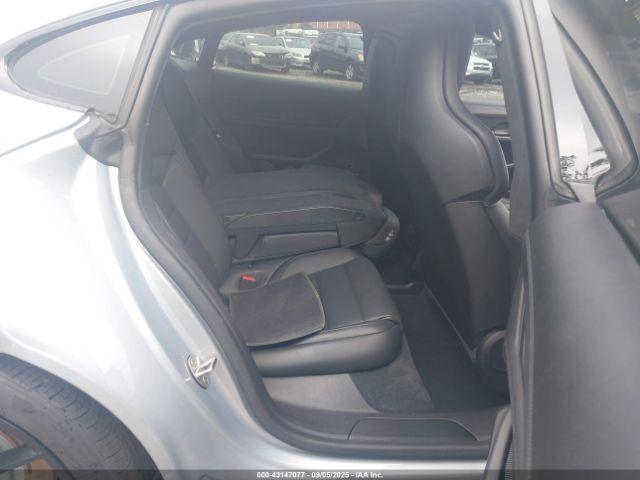 Porsche Taycan Gts Image 18