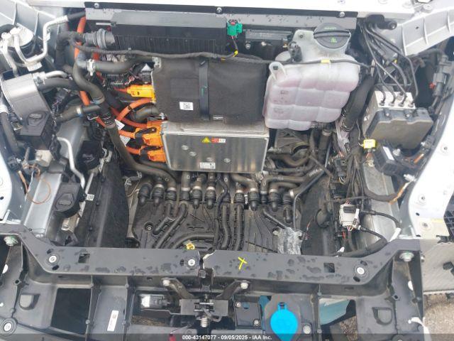 Porsche Taycan Gts Image 16