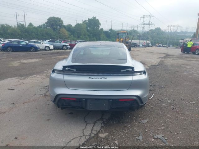 Porsche Taycan Gts Image 5