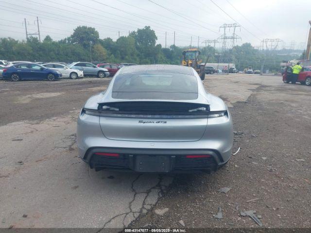 Porsche Taycan Gts Image 5