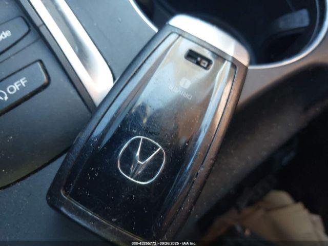 Acura MDX Tech Pkg Image 8