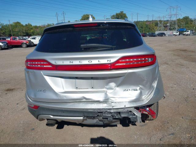 Lincoln MKC Image 10