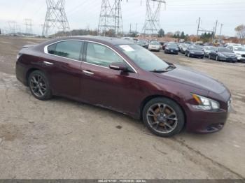  Salvage Nissan Maxima
