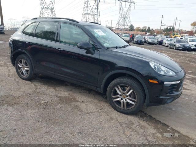  Salvage Porsche Cayenne