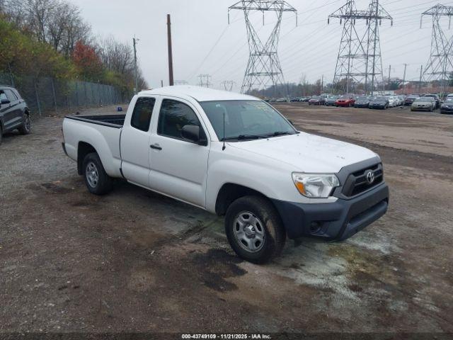  Salvage Toyota Tacoma