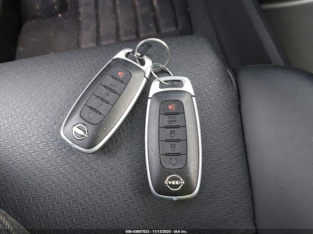 Nissan Rogue Sv Intelligent Awd Image 17