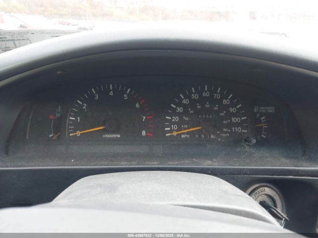 Toyota Tacoma Xtracab Image 8