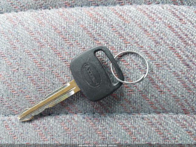 Toyota Tacoma Xtracab Image 10