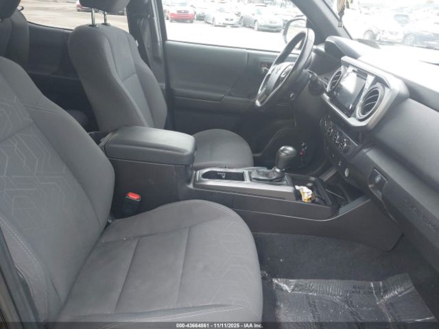 Toyota Tacoma Trd Sport Image 17