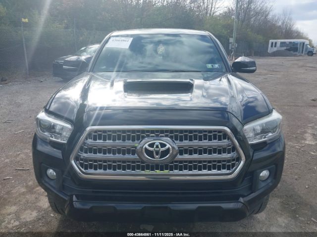 Toyota Tacoma Trd Sport Image 3