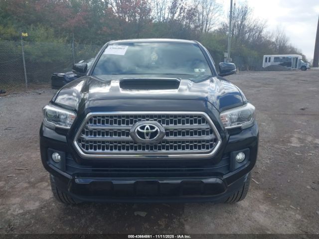 Toyota Tacoma Trd Sport Image 4