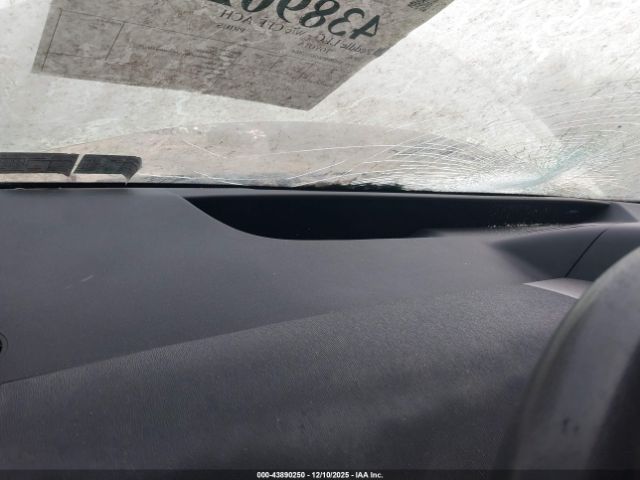 Toyota Prius Image 6