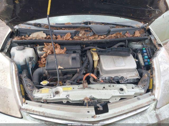 Toyota Prius Image 12