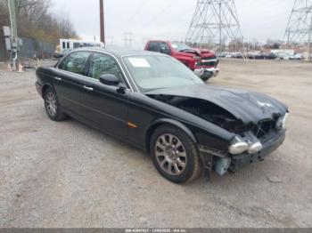  Salvage Jaguar XJ