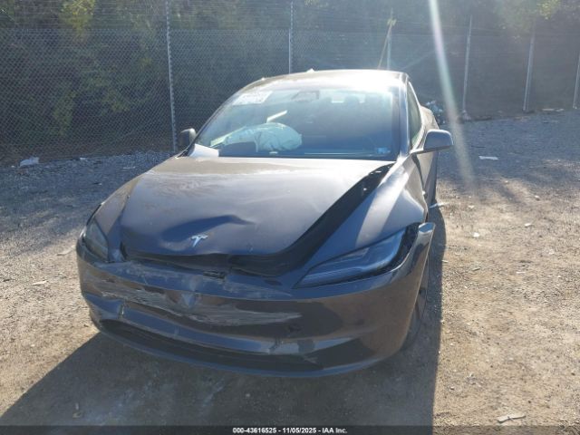 Tesla Model 3 Image 2