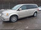Chrysler Town & Country Touring Image 6