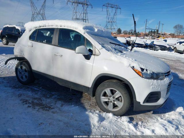  Salvage Chevrolet Trax