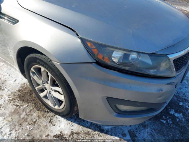 Kia Optima Lx Image 10