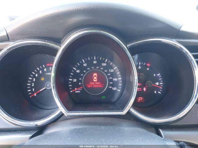 Kia Optima Lx Image 13