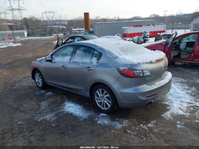 Mazda Mazda3 I Touring Image 5