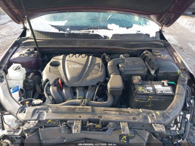 Kia Optima Lx Image 10