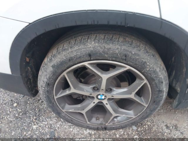 BMW X Series Xdrive28i Image 11