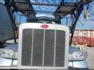 Peterbilt 389 Image 4