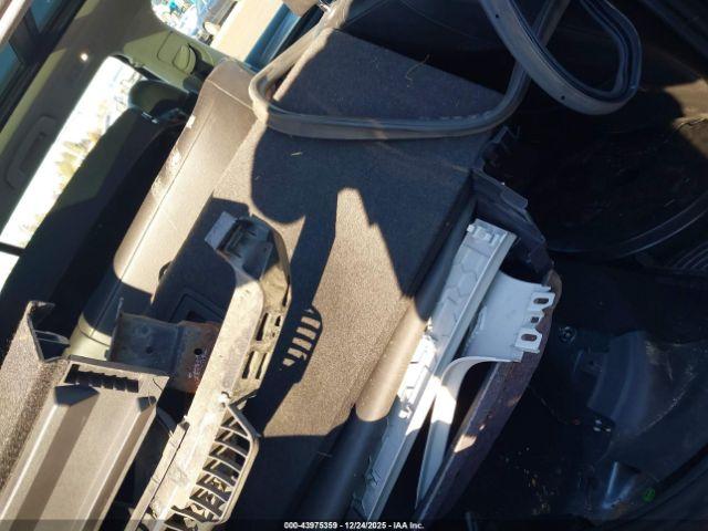 Volkswagen Golf Image 7