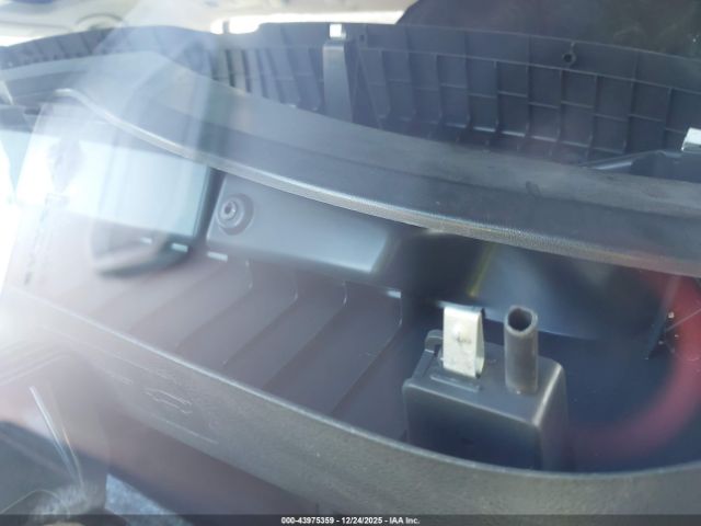 Volkswagen Golf Image 11