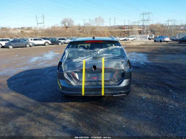 Volkswagen Golf Image 16