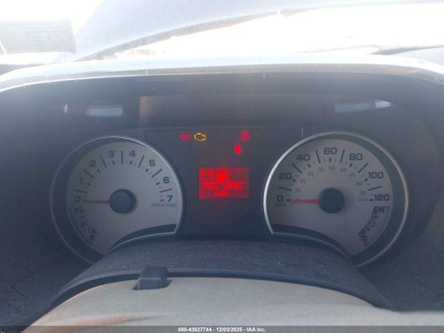 Ford Explorer Eddie Bauer Image 12