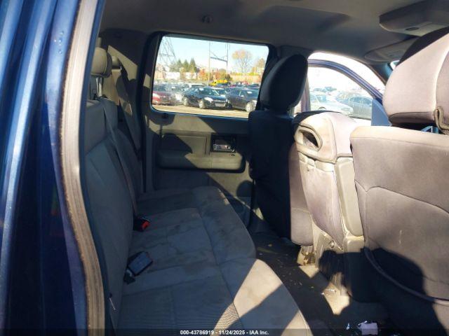 Ford F-150 Xlt Image 8