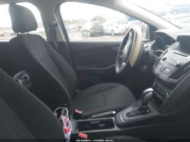 Ford Focus Se Image 4