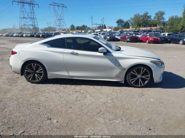 INFINITI Q60 3.0t Luxe Image 12