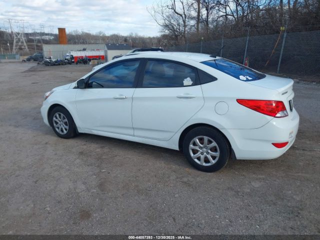 Hyundai ACCENT Gls Image 4