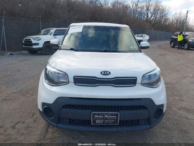 Kia Soul Image 3