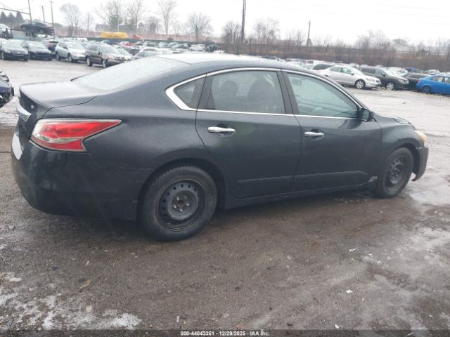 Nissan Altima 2.5 S Image 3