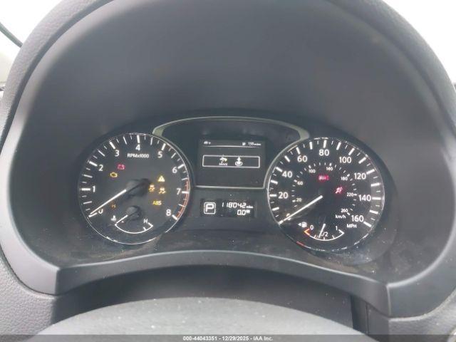 Nissan Altima 2.5 S Image 5