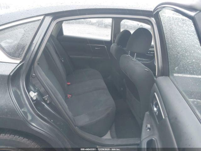 Nissan Altima 2.5 S Image 7