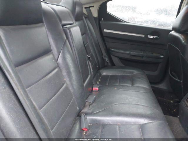 Dodge Charger Image 10