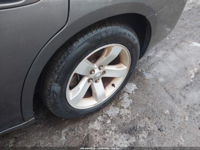 Dodge Charger Image 12