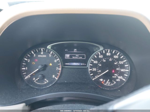 Nissan Pathfinder Sl Image 9