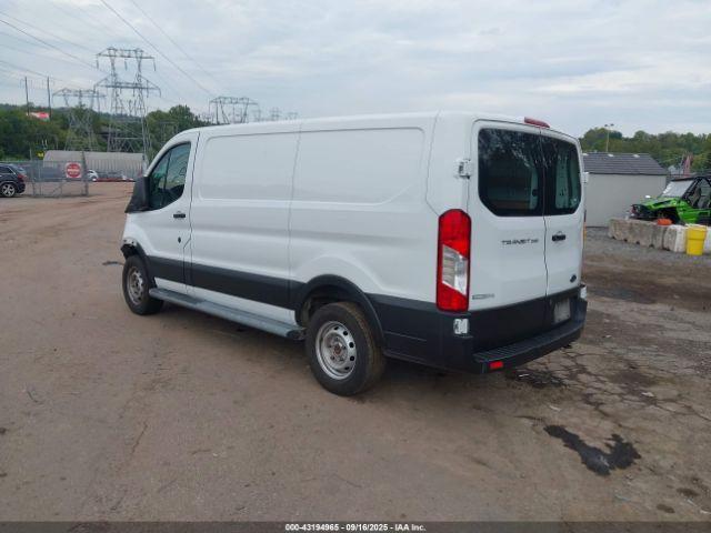 Ford Transit Image 9
