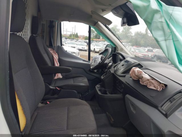 Ford Transit Image 7