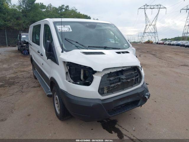 Ford Transit Image 2