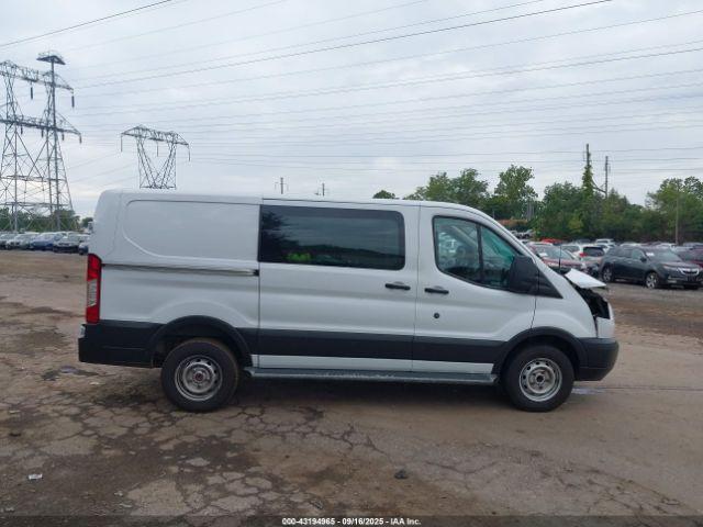 Ford Transit Image 5