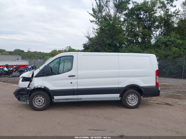 Ford Transit Image 18