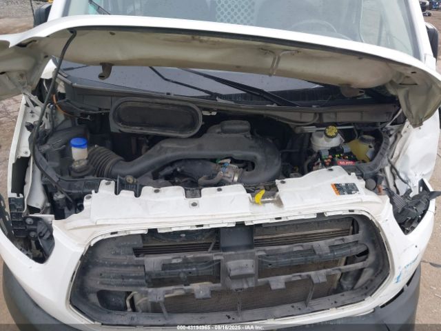 Ford Transit Image 17