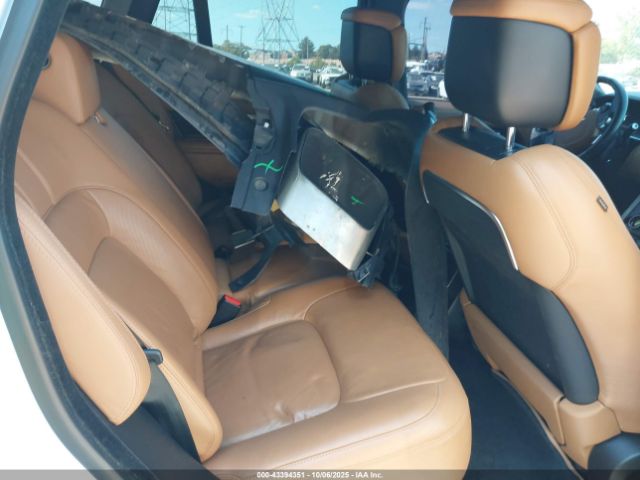 Land Rover Range Rover 5.0l V8 Supercharged Autobiography Image 6