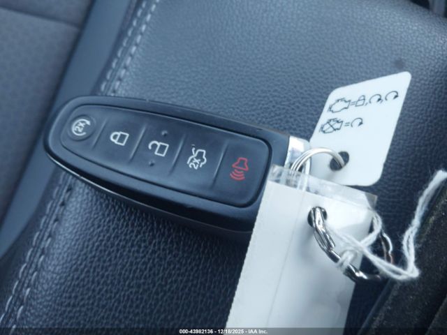 Ford Escape Se Image 13